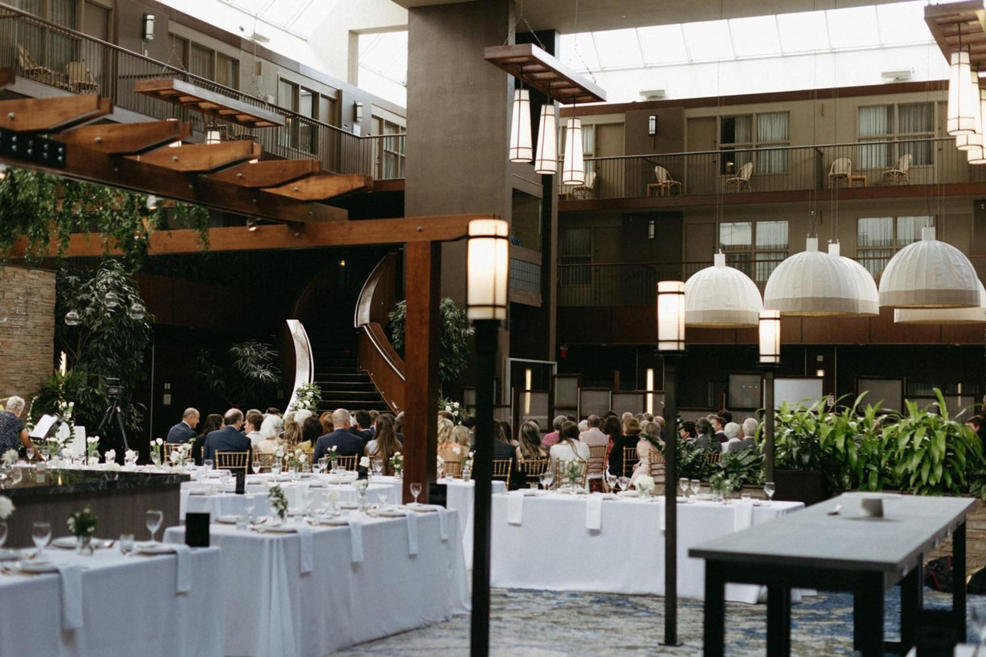 Delta Hotels By Marriott Calgary South Eksteriør bilde